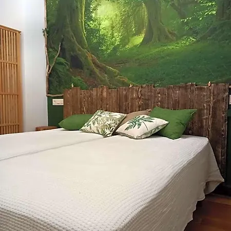 Dona Lola Hotel Izarra